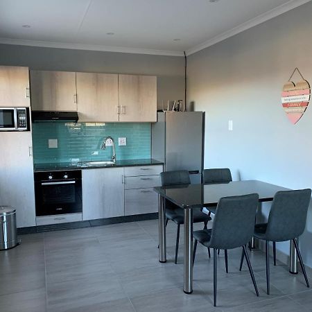 Elephant House, 2 Bedroom House, Next To Pilanesberg And Sun City Mogwase Buitenkant foto