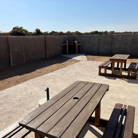 Elephant House, 2 Bedroom House, Next To Pilanesberg And Sun City Mogwase Buitenkant foto